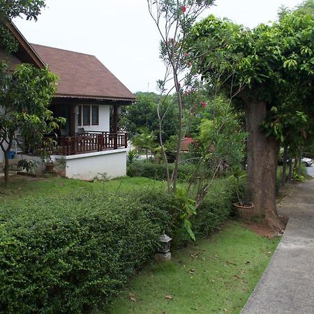 บ้านธานี Choeng Mon Exterior foto